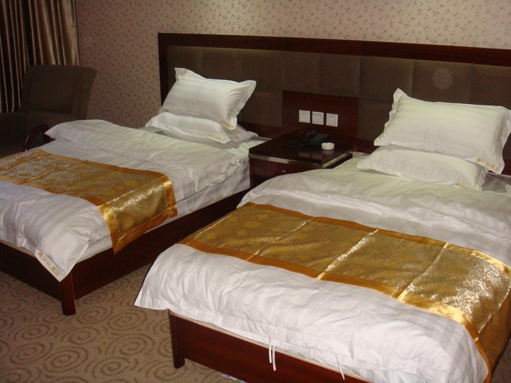 Jiuzhaigou Man Jiang Hong Hotel 九寨沟 客房 照片